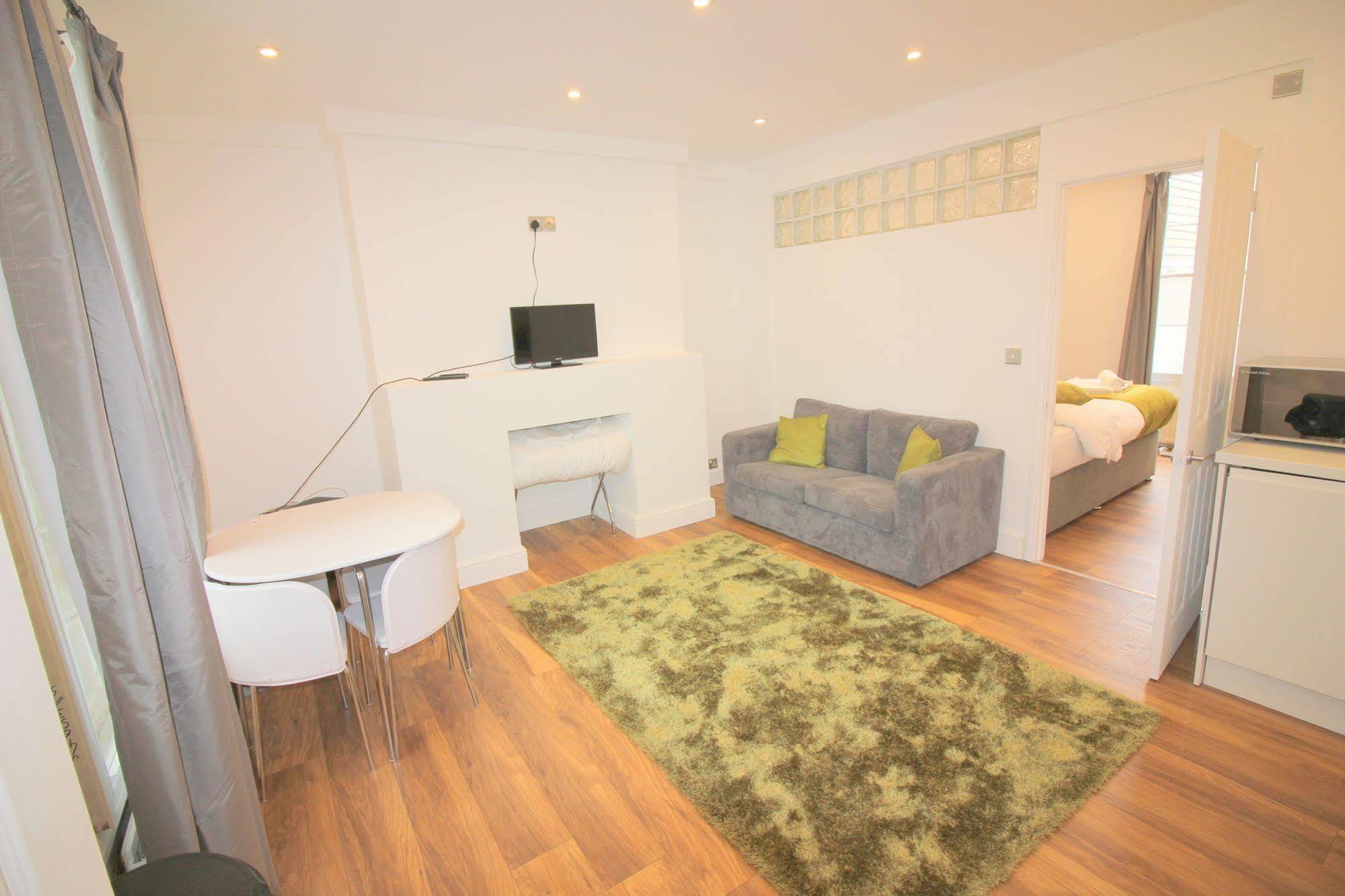 Cambridge City Apartments Luaran gambar